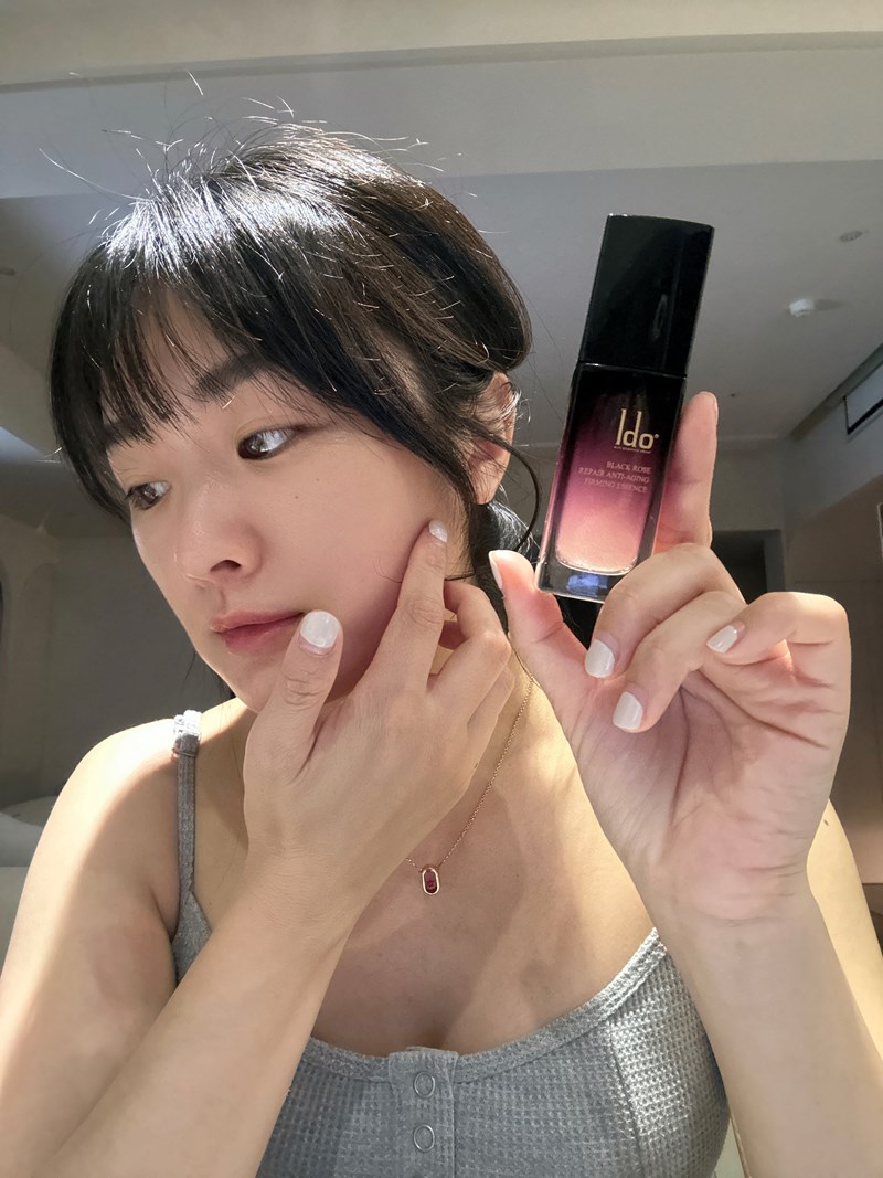女人知己試用大隊,口碑行銷,部落客行銷,Ido醫朵 黑玫瑰修護抗老系列,船井生醫,Ido醫朵,黑玫瑰抗老修護系列,玫瑰波波,玫瑰繃帶,1緊2繃,媽媽界瘋傳延緩肌膚老化神器,拯救壓力疲勞肌,專櫃平替,媲美醫美,結合專櫃醫美效果,雙波類肉毒胜肽,高濃度普拉斯鏈,黑玫瑰重生緊膚金萃,黑玫瑰抗老膠原乳霜